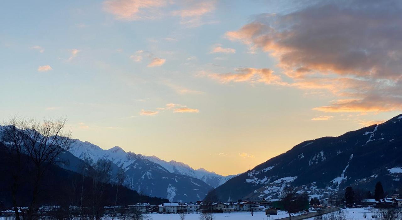 Dorferwirt Hotel Bramberg am Wildkogel Bagian luar foto