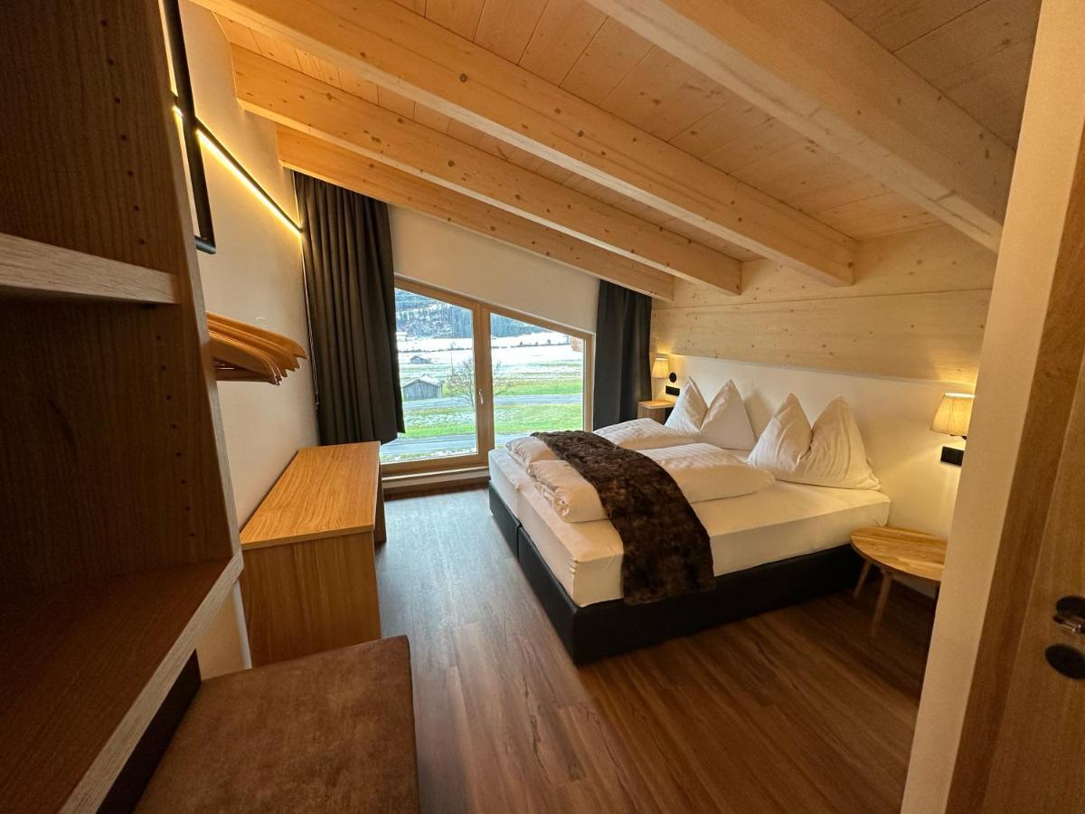 Dorferwirt Hotel Bramberg am Wildkogel Bagian luar foto